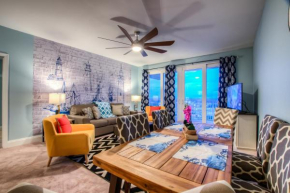 Laketown Wharf 1530 By Aneliya
